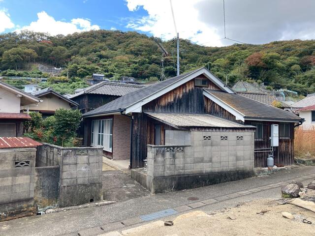 小豆島 150万円 36.00% 戸建（離れあり）